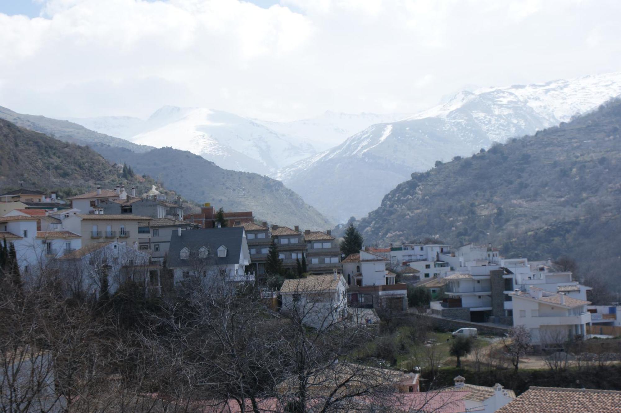 Hotel Juan Francisco Güéjar Sierra Eksteriør billede